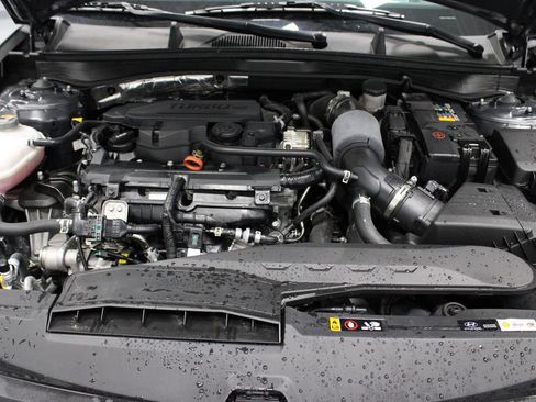 Used 2023 Hyundai Sonata Limited FWD image 14