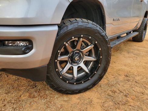 Used 2021 RAM 1500 Lone Star image 2