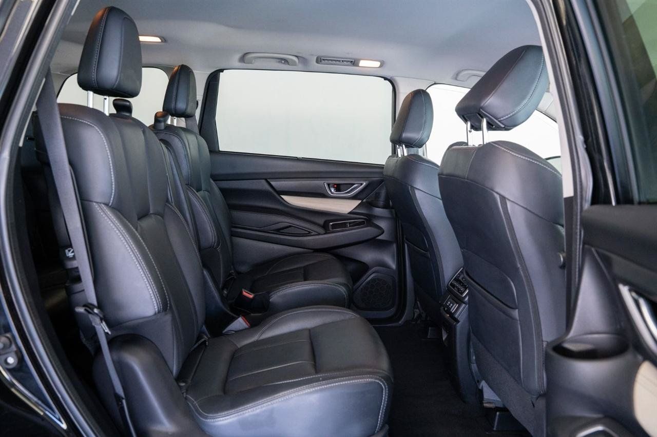 Used 2022 Subaru Ascent Limited AWD/4WD image 10