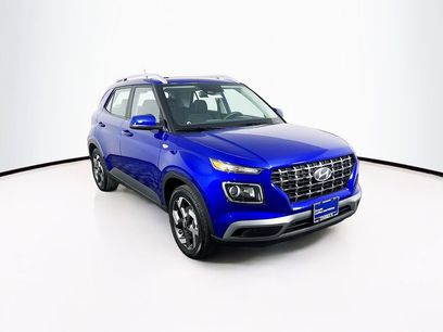 Used 2025 Hyundai Venue SEL