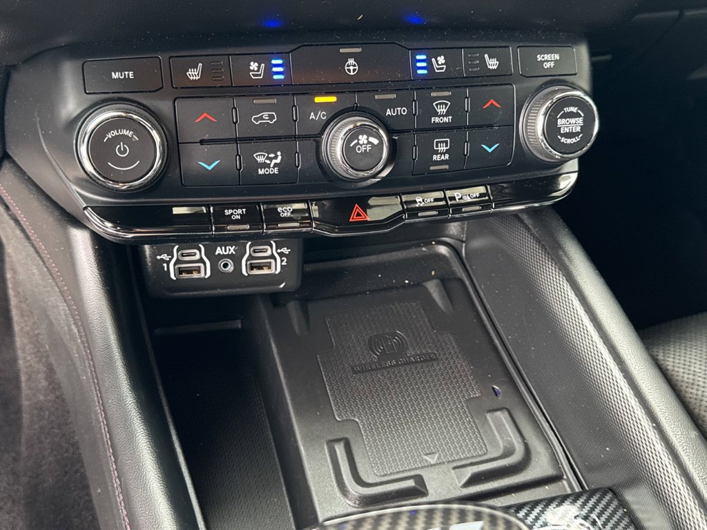Used 2022 Dodge Durango R/T RWD image 12