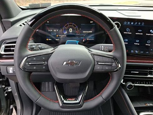 New 2026 Chevrolet Traverse RS w/ LPO, Floor Liner Package image 10