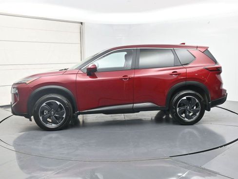 Used 2025 Nissan Rogue SV AWD/4WD image 21