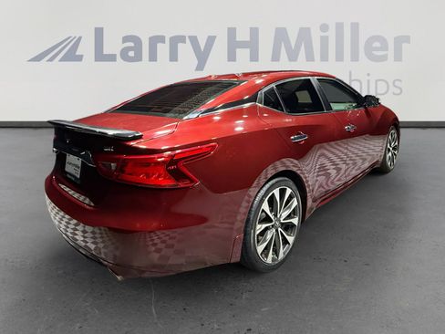 Used 2016 Nissan Maxima SR image 5