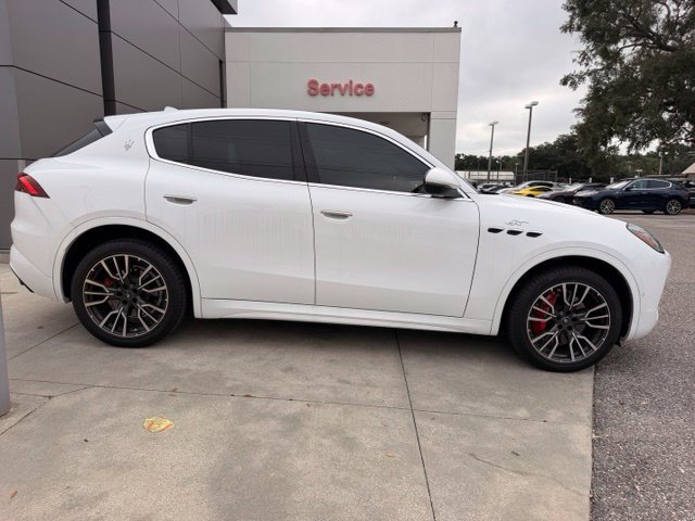 Used 2023 Maserati Grecale GT AWD/4WD image 18