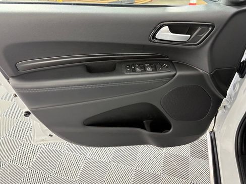 Used 2024 Dodge Durango SXT RWD image 15