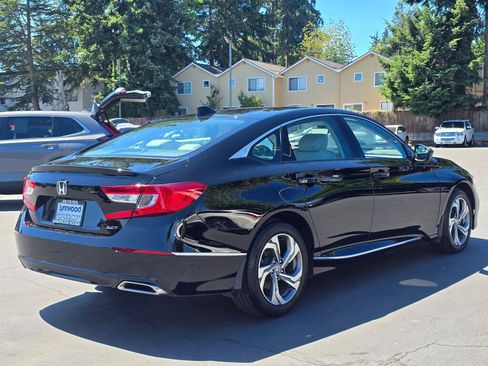 Used 2018 Honda Accord EX-L image 11