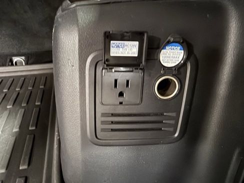 Used 2020 Toyota 4Runner SR5 image 33