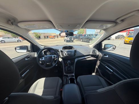 Used 2015 Ford Escape SE AWD/4WD image 10