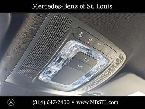 Certified 2025 Mercedes-Benz GLB 250 4MATIC image 33