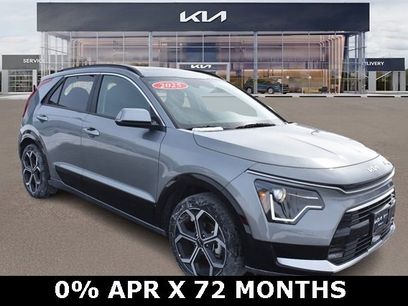 New 2025 Kia Niro EX Touring