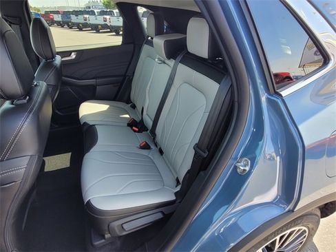 New 2025 Ford Escape SE w/ PHEV Premium Package image 6