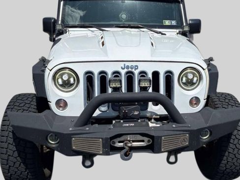 Used 2016 Jeep Wrangler Sport AWD/4WD image 2
