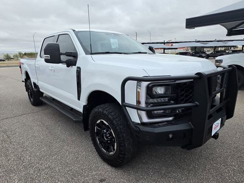 Used 2026 Ford F250 Lariat w/ Tremor Off-Road Package AWD/4WD image 4