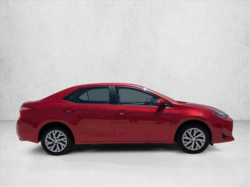 Used 2019 Toyota Corolla LE FWD image 4