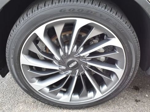 Used 2020 Lincoln Aviator Reserve w/ Equipment Group 202A AWD/4WD image 63