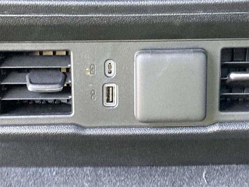 New 2026 GMC Sierra 1500 Elevation image 14