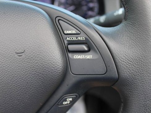Used 2014 INFINITI Q60 Convertible w/ Premium Package RWD image 33