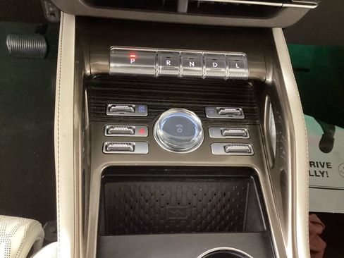 Used 2024 Lincoln Nautilus Black Label AWD/4WD image 20