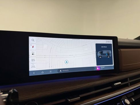 Used 2025 Hyundai Santa Fe Limited image 20