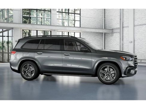 New 2026 Mercedes-Benz GLS 450 4MATIC image 14