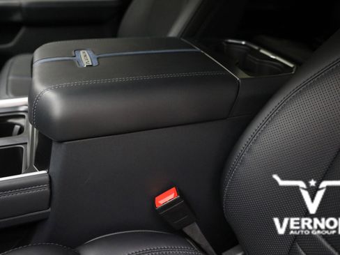 New 2026 Ford F350 Platinum image 16