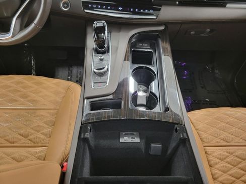 Used 2023 Cadillac Escalade Premium Luxury w/ Performance Package AWD/4WD image 48
