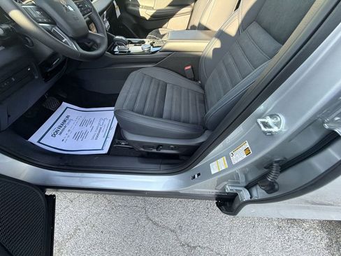 New 2026 Mitsubishi Outlander SE AWD/4WD image 12