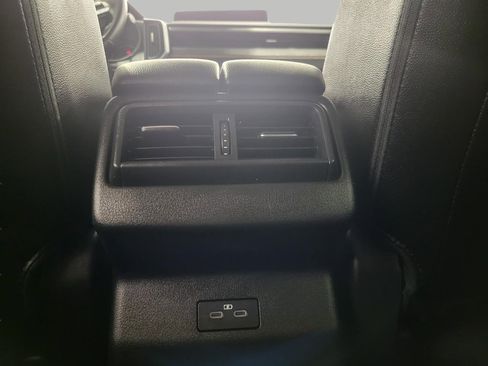 Used 2025 MAZDA CX-50 AWD 2.5 Hybrid w/ Premium Pkg image 22