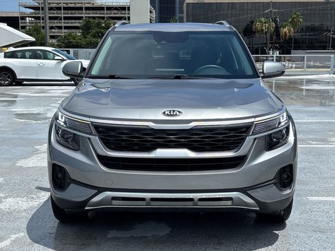 Used 2021 Kia Seltos EX AWD/4WD image 6