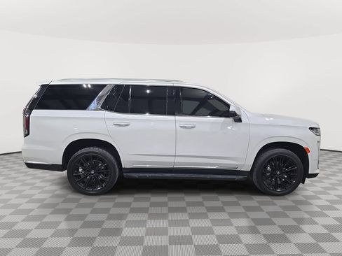 Used 2022 Cadillac Escalade Luxury AWD/4WD image 8