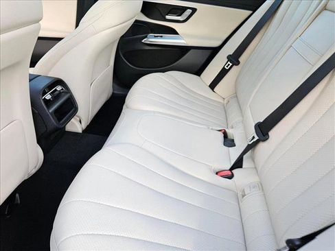 New 2025 Mercedes-Benz E 350 Sedan image 15