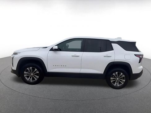 Used 2025 Chevrolet Equinox LT FWD image 9