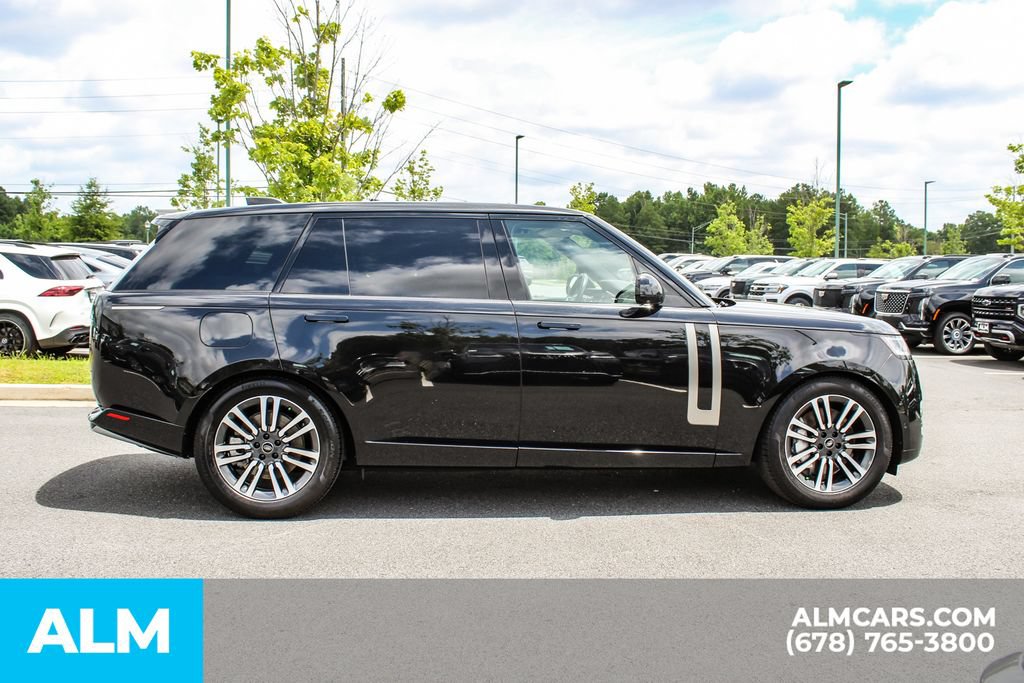 Used 2025 Land Rover Range Rover Long Wheelbase SE AWD/4WD image 8