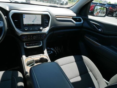 Used 2023 GMC Acadia SLE w/ Driver Convenience Package AWD/4WD image 14