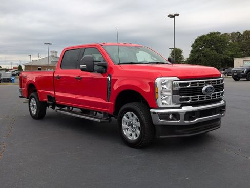 Certified 2024 Ford F250 XLT w/ Camper Package AWD/4WD image 2