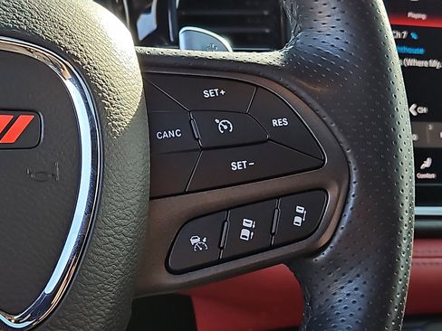 Used 2022 Dodge Durango R/T image 23