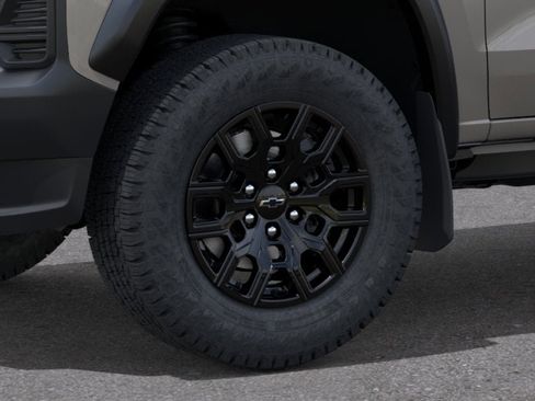 New 2026 Chevrolet Colorado Trail Boss AWD/4WD image 9