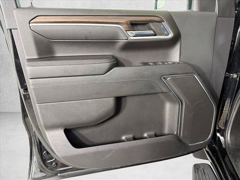 Used 2024 Chevrolet Silverado 1500 LT w/ Protection Package AWD/4WD image 10