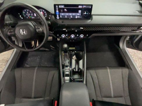 Certified 2025 Honda Accord Sport image 27