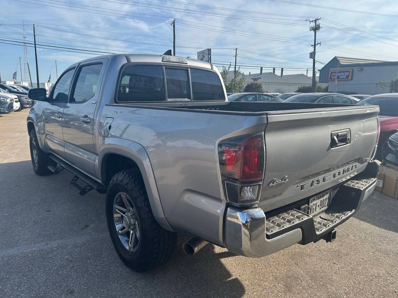 Used 2016 Toyota Tacoma SR5 w/ SR5 Appearance Package (SN) AWD/4WD image 20