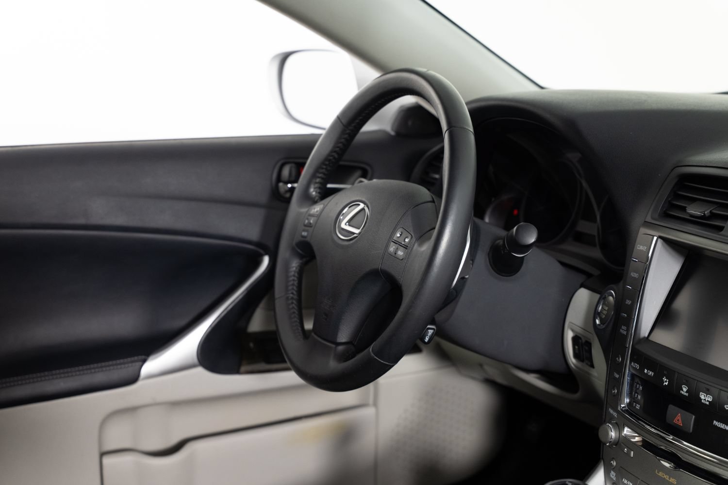 Used 2010 Lexus IS 250 w/ Premium Pkg Value Edition RWD image 24
