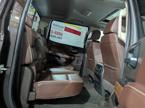 Used 2018 Chevrolet Silverado 3500 High Country image 27