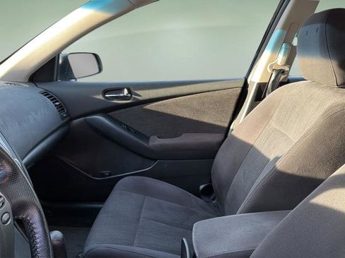 Used 2011 Nissan Altima 2.5 S w/ 2.5S Premium Audio Pkg image 15