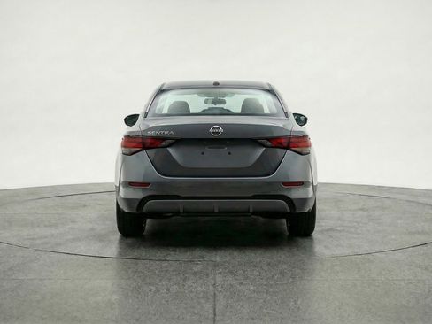 Used 2025 Nissan Sentra SV image 7