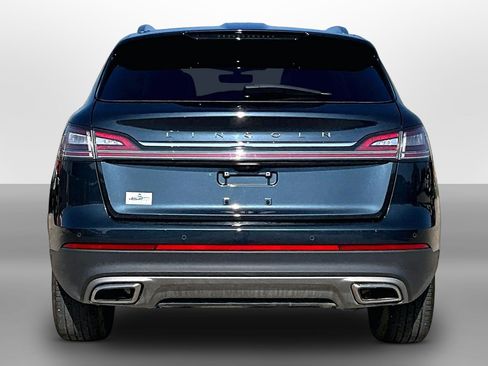 Used 2023 Lincoln Nautilus Reserve w/ Equipment Group 201A AWD/4WD image 4