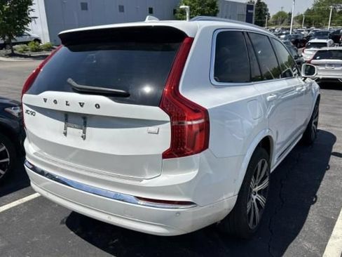 Used 2024 Volvo XC90 T8 Ultimate w/ Protection Package Premier AWD/4WD image 3