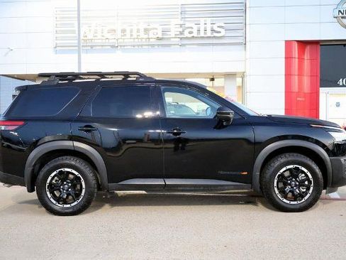 Certified 2025 Nissan Pathfinder Rock Creek image 5