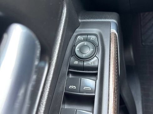 Used 2020 Chevrolet Silverado 2500 LT w/ All Star Edition AWD/4WD image 6