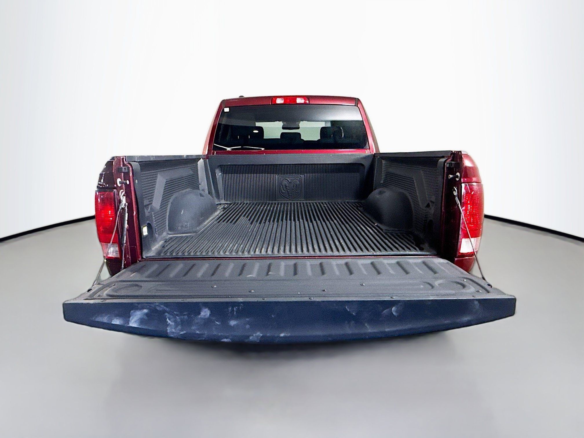 Used 2019 RAM 1500 ST AWD/4WD image 33